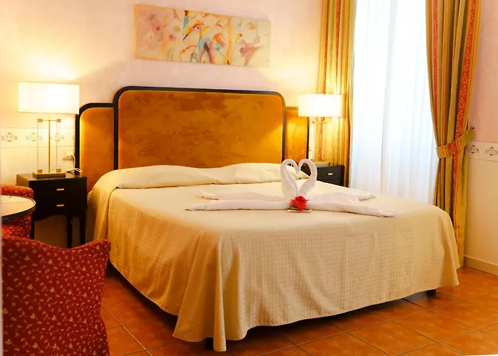 Caroline Otel 4*