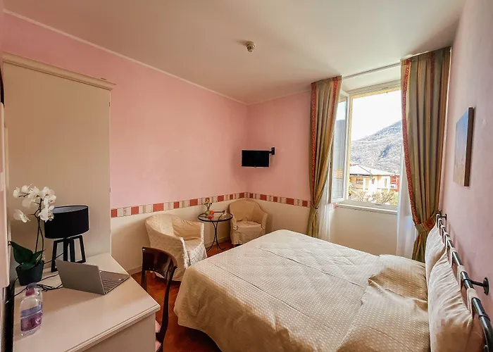 Otel Caroline 4*
