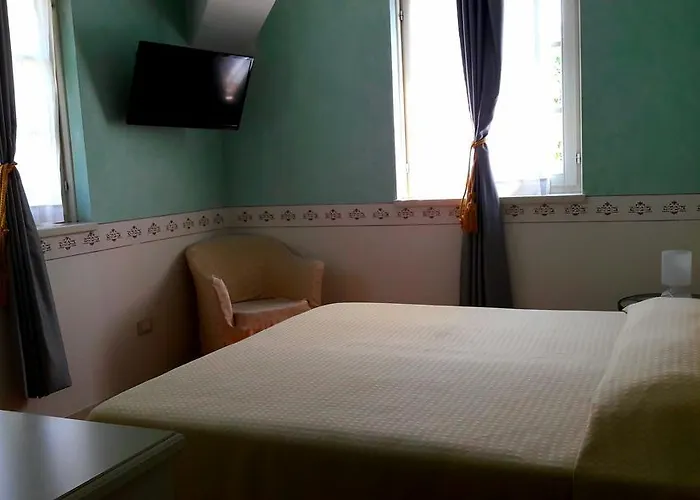 Otel Caroline