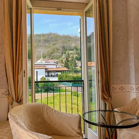 Hotel Caroline