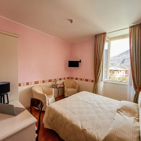 Hotel Caroline 4*