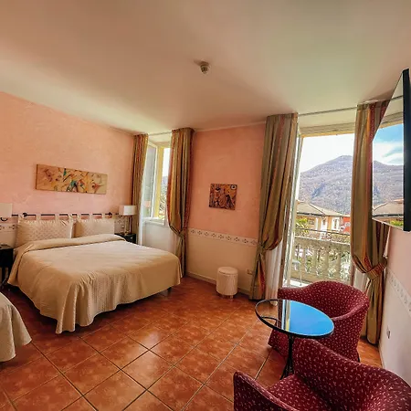 Caroline Hotel 4*