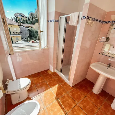 Hotel Caroline 4*