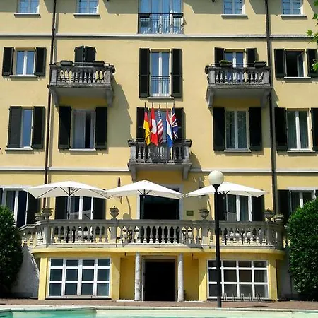 Hotel Caroline Brusimpiano
